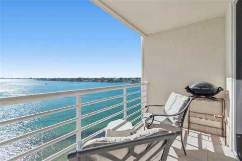 Copropriété à vendre à Saint Petersburg, Floride: 2 chambres, 110.09 m2 № 2105694 - photo 23
