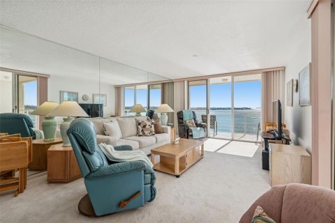 Copropriété à vendre à Saint Petersburg, Floride: 2 chambres, 110.09 m2 № 2105694 - photo 4