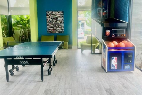 Condo in Doral, Florida, 2 bedrooms  № 1726811 - photo 29