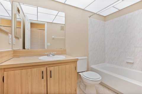 Casa en alquiler en Orlando, Florida, 3 dormitorios, 113.81 m2 № 1879864 - foto 12