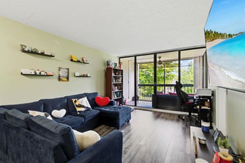 Condominio en venta en Coral Springs, Florida, 2 dormitorios, 99.22 m2 № 2180327 - foto 7