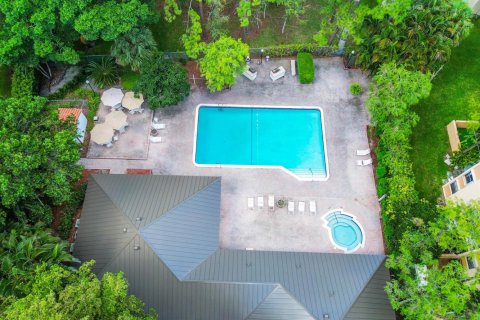 Condominio en venta en Coral Springs, Florida, 2 dormitorios, 99.22 m2 № 2180327 - foto 23