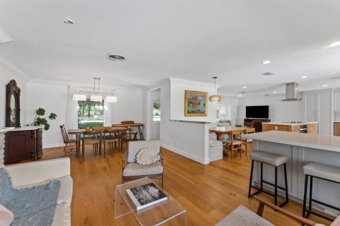 Villa ou maison à vendre à North Palm Beach, Floride: 4 chambres, 208.84 m2 № 2397143 - photo 13