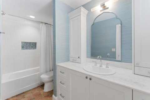 Villa ou maison à vendre à North Palm Beach, Floride: 4 chambres, 208.84 m2 № 2397143 - photo 24