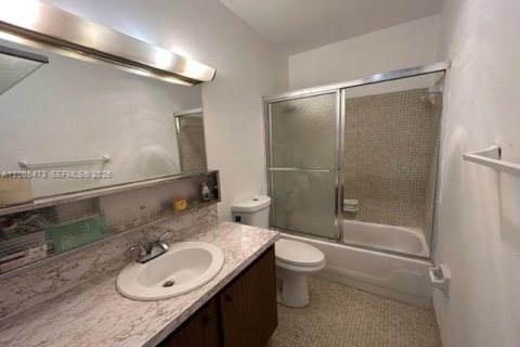 Copropriété à vendre à Hollywood, Floride: 1 chambre, 61.78 m2 № 2069603 - photo 20