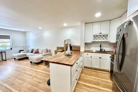 Copropriété à vendre à Hollywood, Floride: 1 chambre, 61.78 m2 № 2069603 - photo 10
