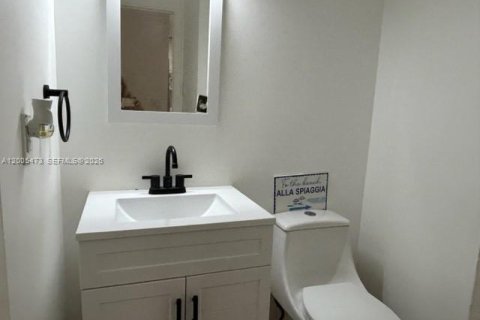 Copropriété à vendre à Hollywood, Floride: 1 chambre, 61.78 m2 № 2069603 - photo 14