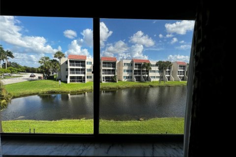 Condominio en venta en Weston, Florida, 2 dormitorios, 114.36 m2 № 1937868 - foto 16