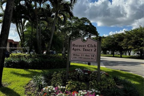 Condominio en venta en Weston, Florida, 2 dormitorios, 114.36 m2 № 1937868 - foto 2