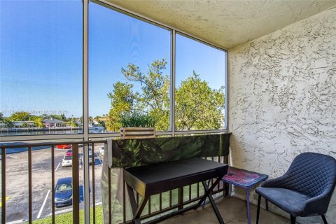Condominio en venta en Hallandale Beach, Florida, 1 dormitorio, 76.18 m2 № 1817178 - foto 21