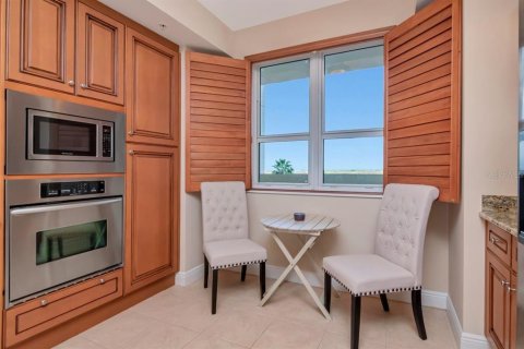 Copropriété à vendre à Tampa, Floride: 3 chambres, 185.8 m2 № 2142482 - photo 10