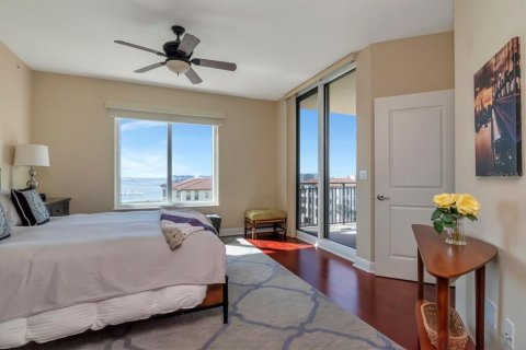 Copropriété à vendre à Tampa, Floride: 3 chambres, 185.8 m2 № 2142482 - photo 15