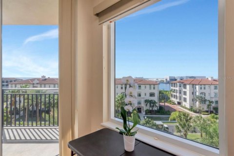 Copropriété à vendre à Tampa, Floride: 3 chambres, 185.8 m2 № 2142482 - photo 22