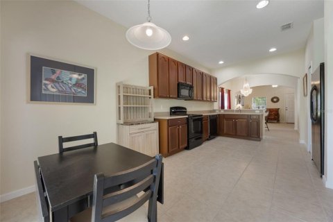 Townhouse in Orlando, Florida 5 bedrooms, 183.3 sq.m. № 1880428 - photo 9
