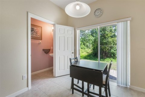 Townhouse in Orlando, Florida 5 bedrooms, 183.3 sq.m. № 1880428 - photo 12