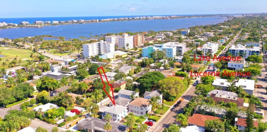 Immobilier commercial à Lake Worth, Floride 3 chambres, 106.28 m2 № 1171096