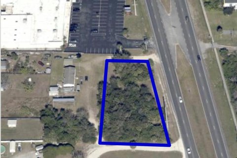 Terreno en venta en Cocoa, Florida № 1598496 - foto 1