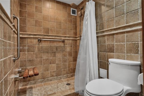 Купить кондоминиум в Майами-Бич, Флорида 1 спальня, 97.18м2, № 1988206 - фото 14