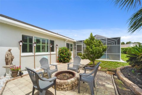 House in Hudson, Florida 3 bedrooms, 187.29 sq.m. № 2151920 - photo 4