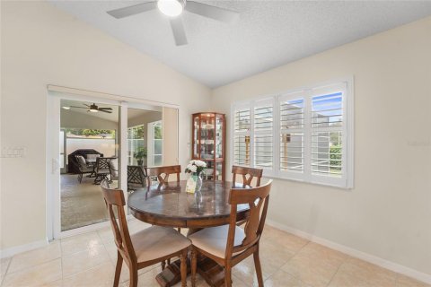 House in Hudson, Florida 3 bedrooms, 187.29 sq.m. № 2151920 - photo 17