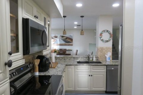 Casa en alquiler en Sarasota, Florida, 4 dormitorios, 247.4 m2 № 1540322 - foto 5