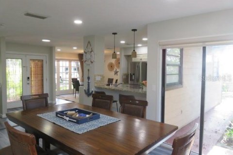 Casa en alquiler en Sarasota, Florida, 4 dormitorios, 247.4 m2 № 1540322 - foto 13