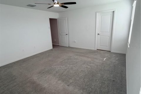 House in Parrish, Florida 5 bedrooms, 209.4 sq.m. № 2208598 - photo 28