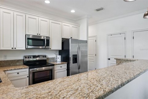 Duplex à vendre à Orlando, Floride: 3 chambres, 163.04 m2 № 2209529 - photo 20