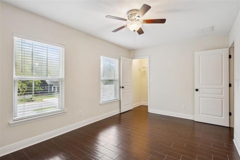 Duplex à vendre à Orlando, Floride: 3 chambres, 163.04 m2 № 2209529 - photo 30