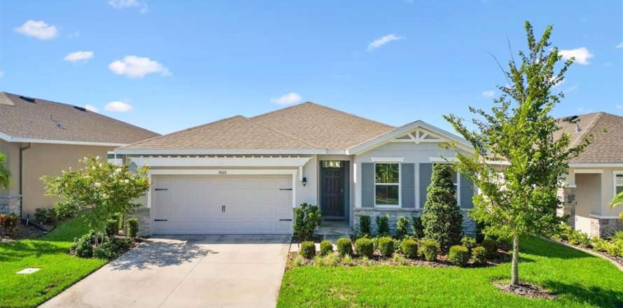 Villa ou maison à Wildwood, Floride 4 chambres, 188.96 m2 № 1918490