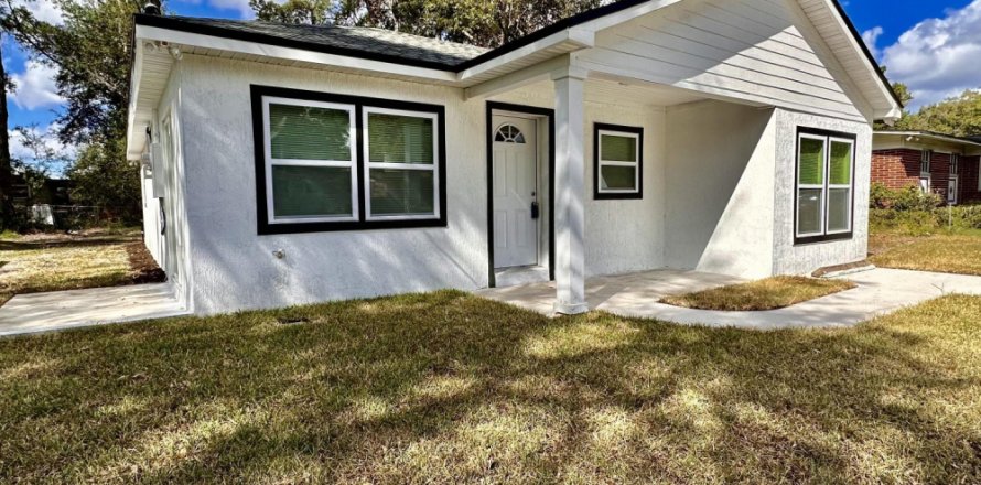 House in Jacksonville, Florida 3 bedrooms, 100.06 sq.m. № 801938
