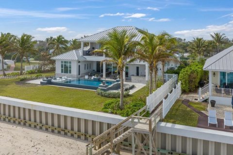 Купить земельный участок в Виро-Бич, Флорида № 2004502 - фото 9