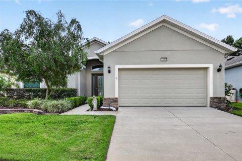 Casa en Mount Dora, Florida 3 dormitorios, 167.78 m2 № 2297206