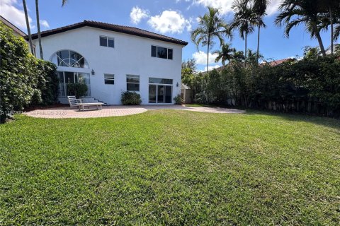 Villa ou maison à vendre à Doral, Floride: 4 chambres, 223.06 m2 № 2033549 - photo 6