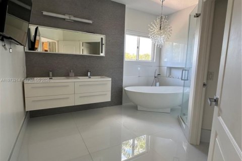 Villa ou maison à vendre à Doral, Floride: 4 chambres, 223.06 m2 № 2033549 - photo 24