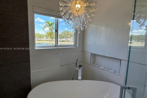 Villa ou maison à vendre à Doral, Floride: 4 chambres, 223.06 m2 № 2033549 - photo 27