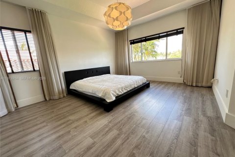 Villa ou maison à vendre à Doral, Floride: 4 chambres, 223.06 m2 № 2033549 - photo 22