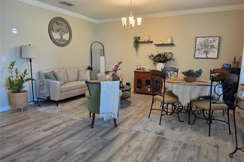 Villa ou maison à vendre à Kissimmee, Floride: 3 chambres, 155.7 m2 № 2202228 - photo 3