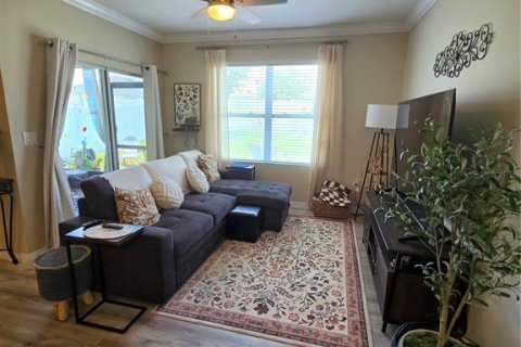 Villa ou maison à vendre à Kissimmee, Floride: 3 chambres, 155.7 m2 № 2202228 - photo 6
