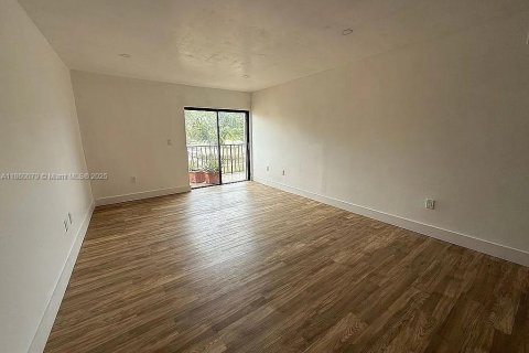Condominio en venta en Hialeah, Florida, 2 dormitorios, 100.33 m2 № 1890250 - foto 26