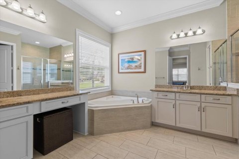 House in Wesley Chapel, Florida 4 bedrooms, 277.5 sq.m. № 1638306 - photo 29
