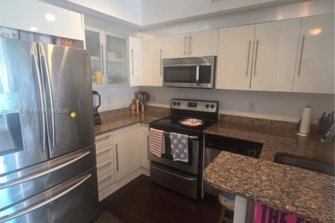Condominio en venta en Miami, Florida, 2 dormitorios, 102.66 m2 № 2024373 - foto 15