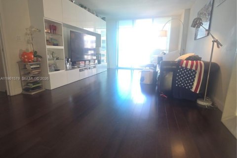 Condominio en venta en Miami, Florida, 2 dormitorios, 102.66 m2 № 2024373 - foto 7