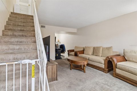 Condo in Merrit Island, Florida, 2 bedrooms № 2100354 - photo 6