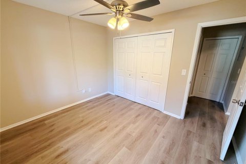 Condo in Deltona, Florida, 2 bedrooms  № 2383940 - photo 7