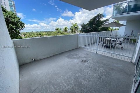 Copropriété à vendre à Miami, Floride: 1 chambre, 62.24 m2 № 1987167 - photo 16