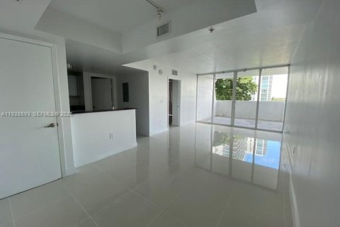 Copropriété à vendre à Miami, Floride: 1 chambre, 62.24 m2 № 1987167 - photo 3