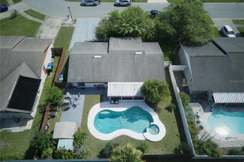 Casa en venta en Orlando, Florida, 3 dormitorios, 131.55 m2 № 2395624 - foto 2