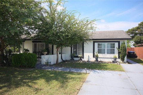 Casa en venta en Orlando, Florida, 3 dormitorios, 131.55 m2 № 2395624 - foto 3