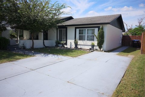 Casa en venta en Orlando, Florida, 3 dormitorios, 131.55 m2 № 2395624 - foto 4